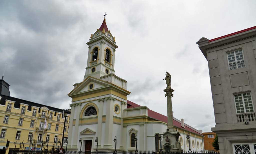 Cathedral, Plaza Munoz Gomero 1091