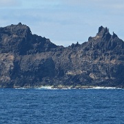 Robinson Crusoe Island 2.jpg