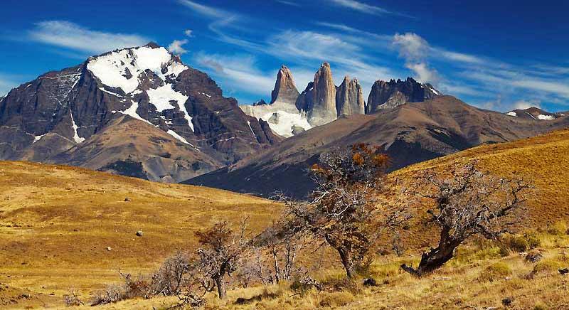 Almirante Nieto left, las Torres right, Torres del Paine, Patagonia 9257038