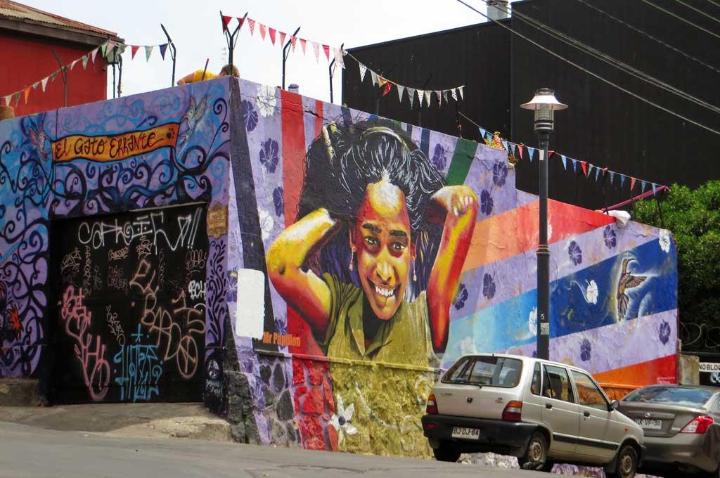 Valparaiso graffiti, Chile 907