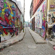 Valparaiso graffiti, Chile 8.jpg
