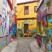 Valparaiso graffiti, Chile 905.jpg