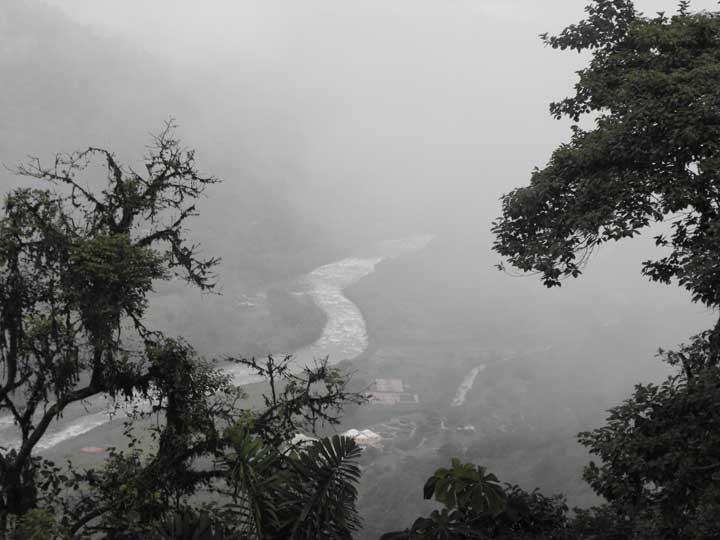 Mindo River, Ecuador 03