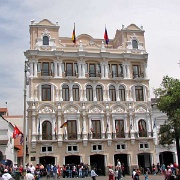 Independence Plaza, Quito 4390.JPG