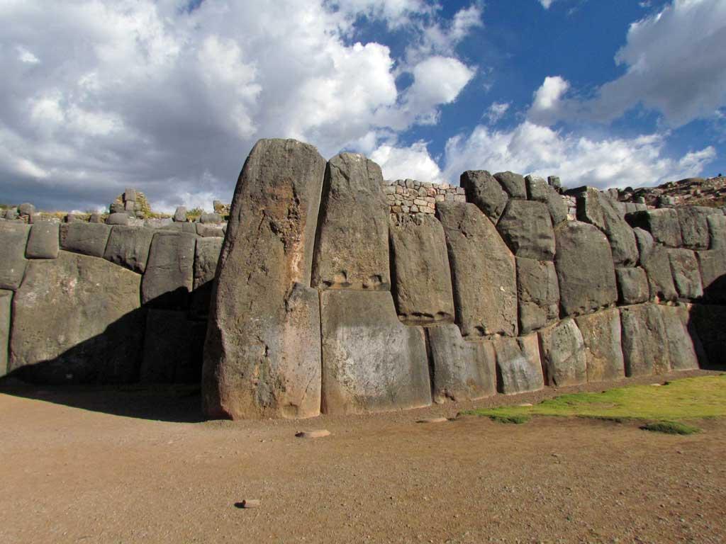 Sacsayhuaman, Inca Ruins above Cusco 109