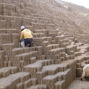 Restoration, Huaca Pucllana, Lima 104.jpg