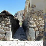Inca ruins in the city and on the hill, Ollantaytambo 121.jpg