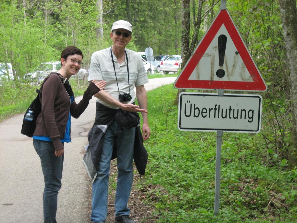 Uberflutung sign, Neuschwanstein, Germany
